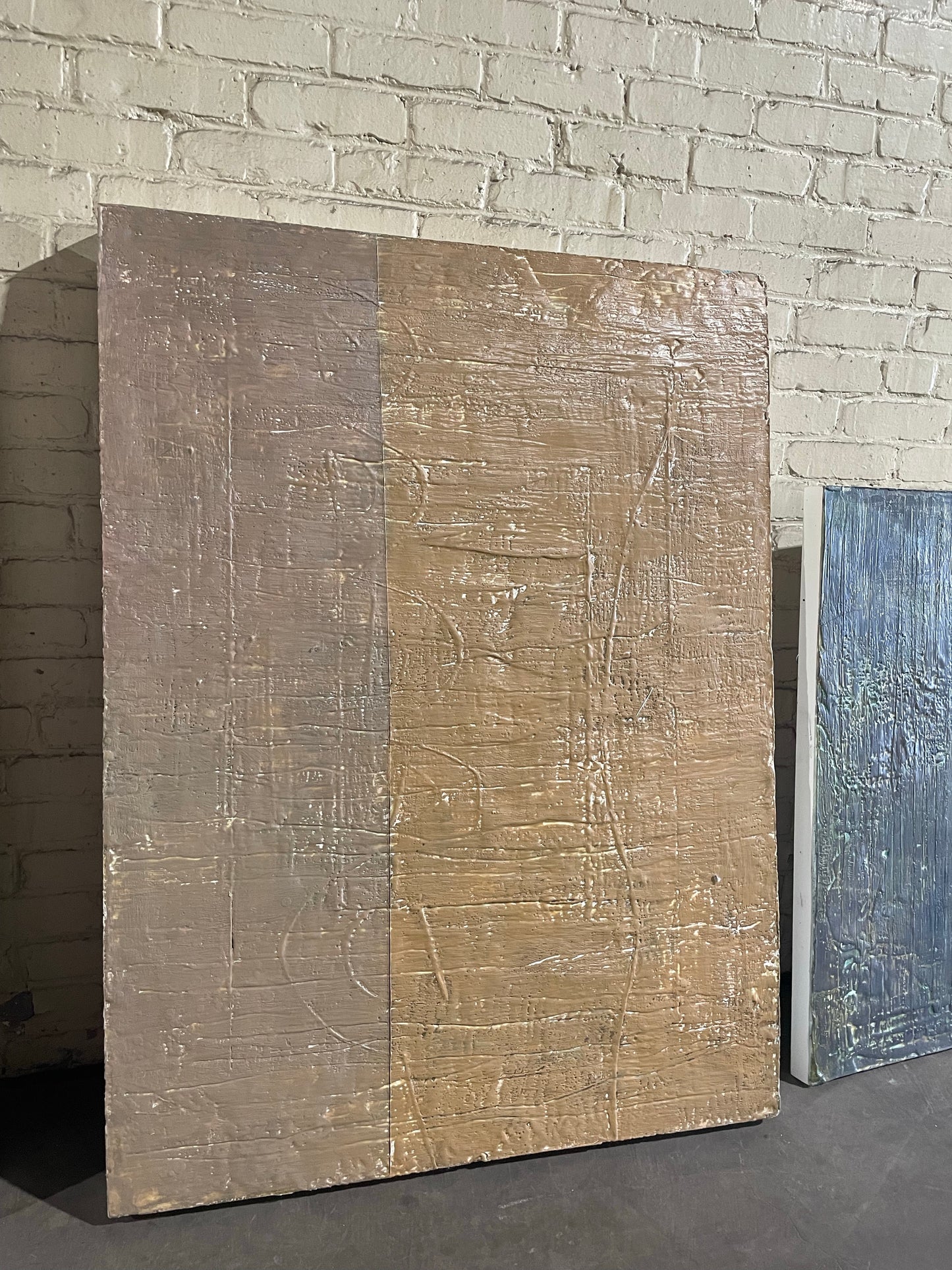 Excavation gray-taupe/mustard